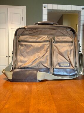 Hartmann Men's Brown/Tan Laptop Briefcase with Leather Trim